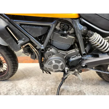 DUCATI SCRAMBLER 800