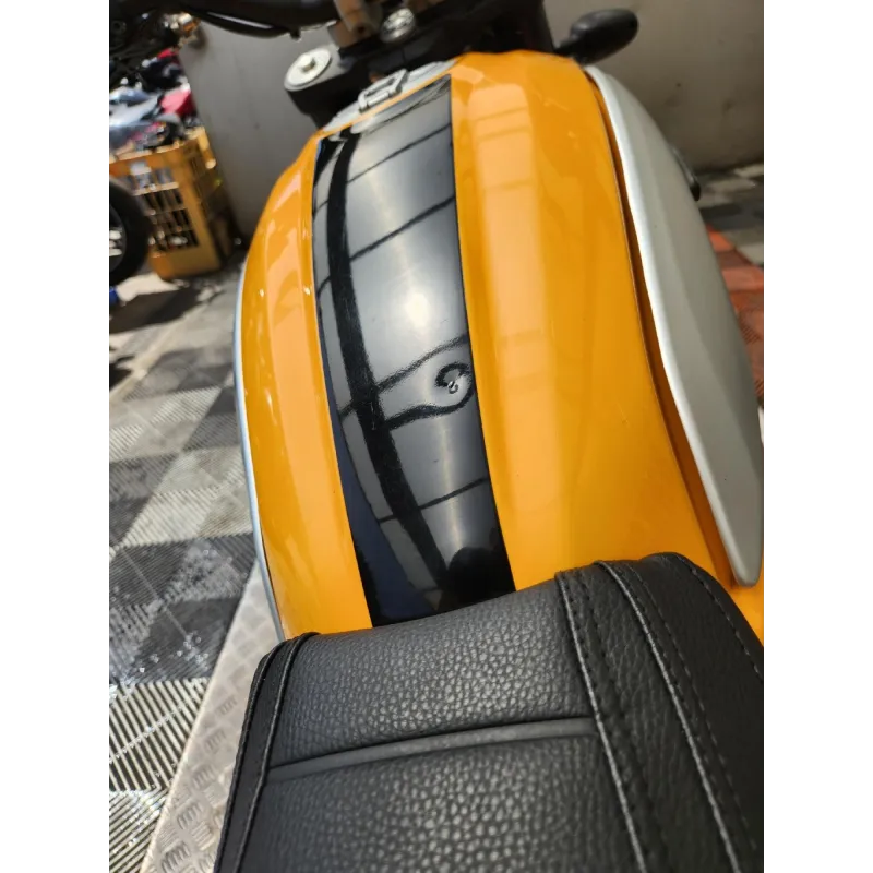 DUCATI SCRAMBLER 800
