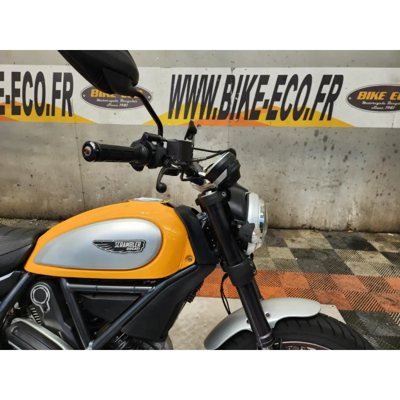 DUCATI SCRAMBLER 800