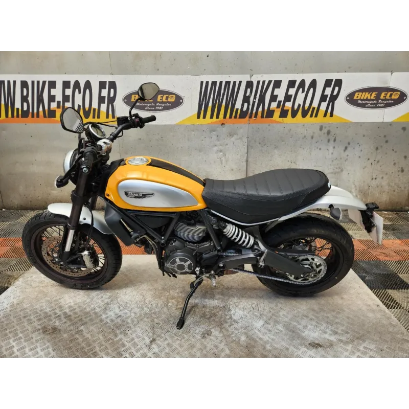 DUCATI SCRAMBLER 800