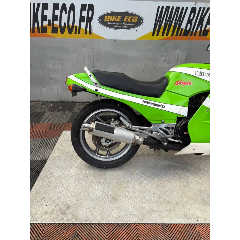 KAWASAKI GPZ 900 R GODIER GENOUD