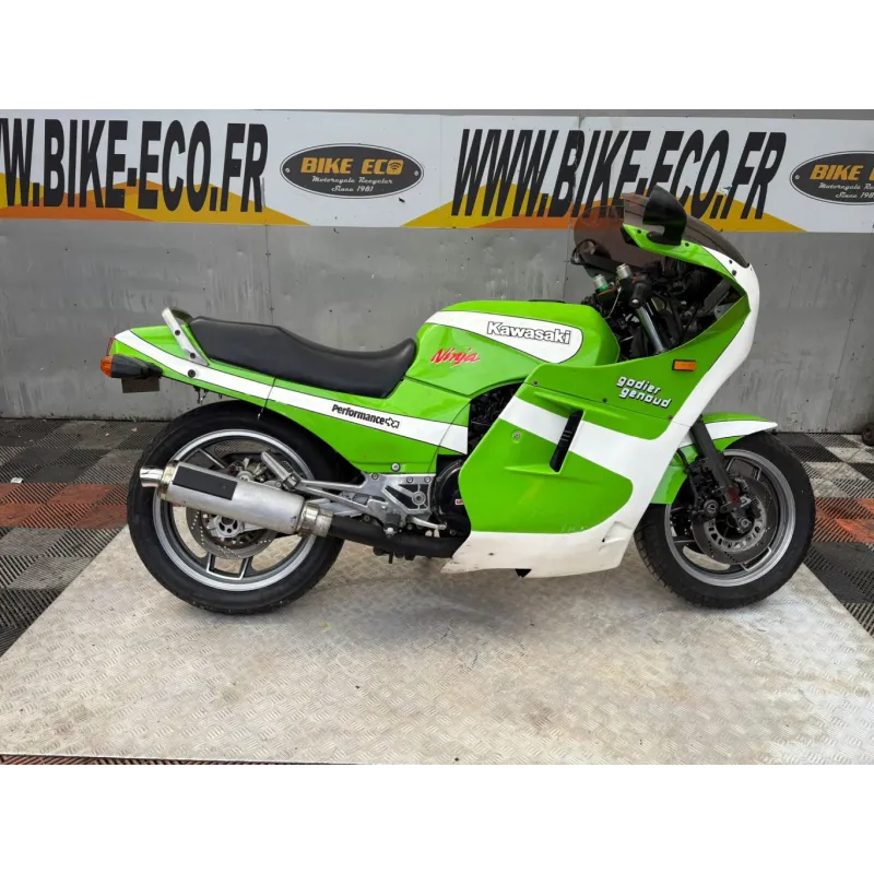 KAWASAKI GPZ 900 R GODIER GENOUD