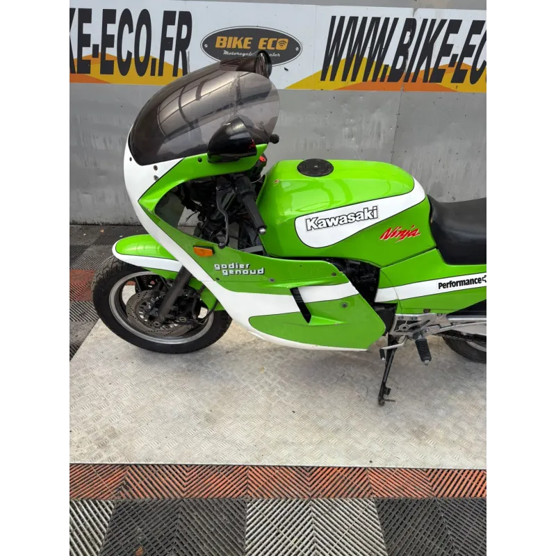KAWASAKI GPZ 900 R GODIER GENOUD