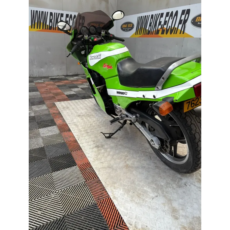 KAWASAKI GPZ 900 R GODIER GENOUD