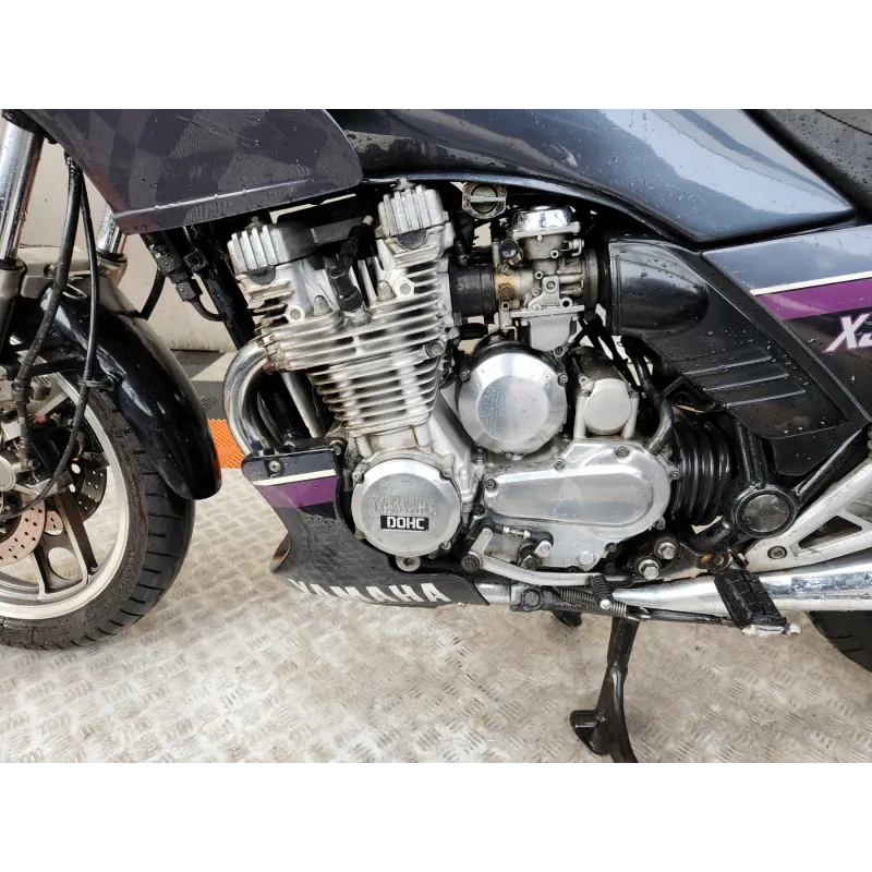 YAMAHA 900 XJ