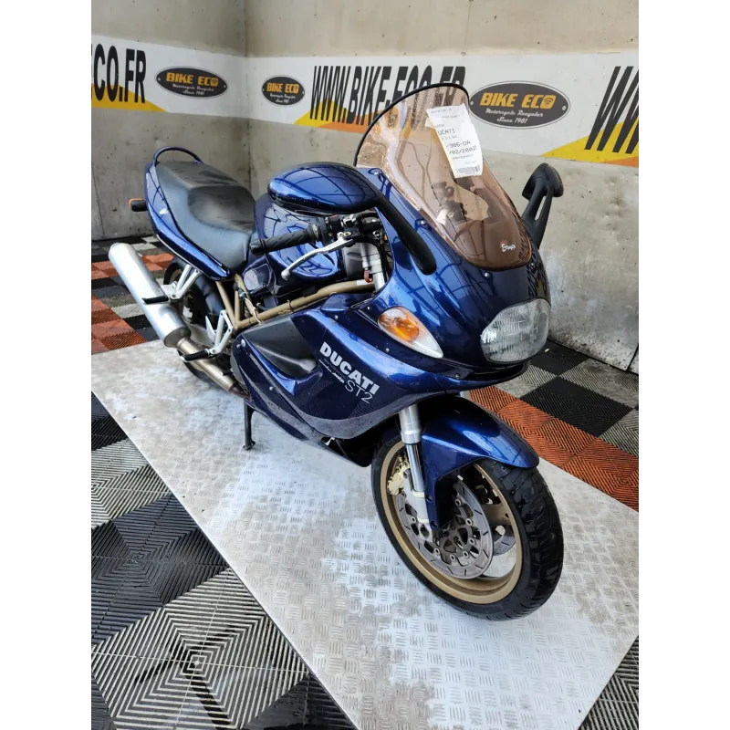 DUCATI ST2 944