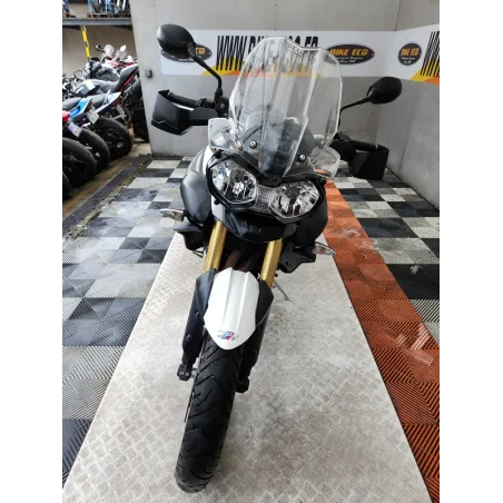 TRIUMPH TIGER 800
