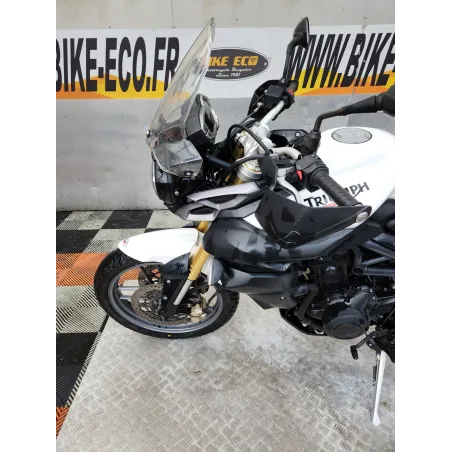 TRIUMPH TIGER 800