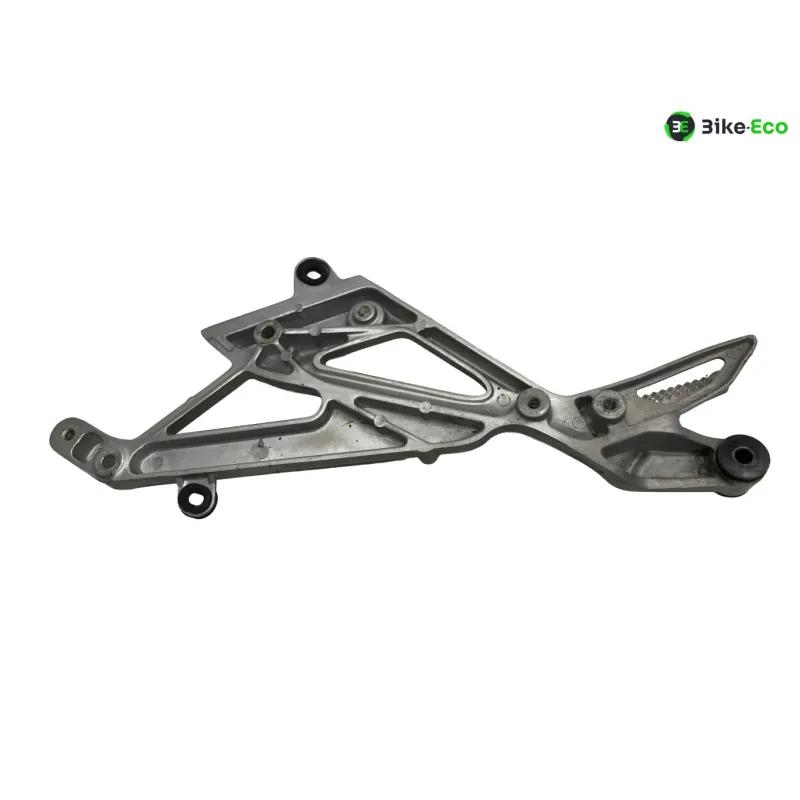 Platine et repose pieds arriere droit HONDA NC 750 2016-2019 INTEGRA