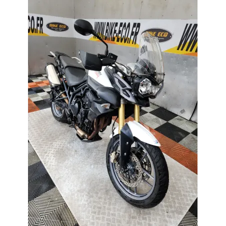 TRIUMPH TIGER 800
