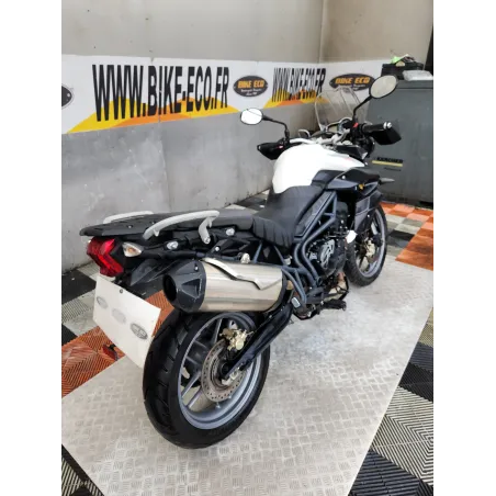 TRIUMPH TIGER 800