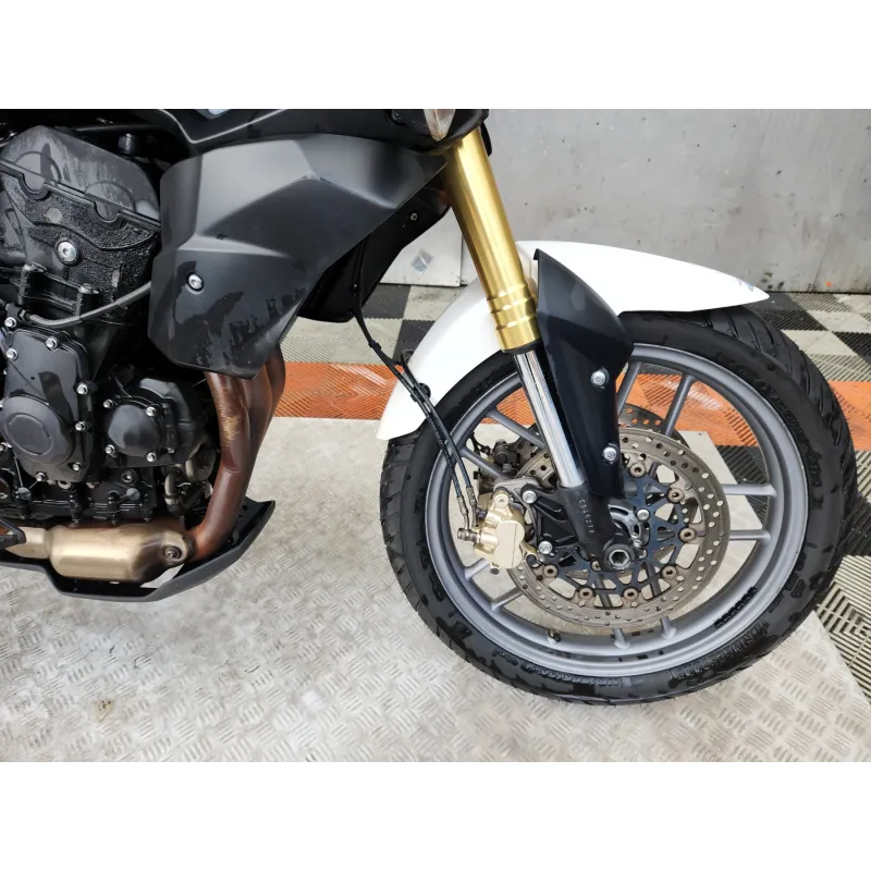 TRIUMPH TIGER 800