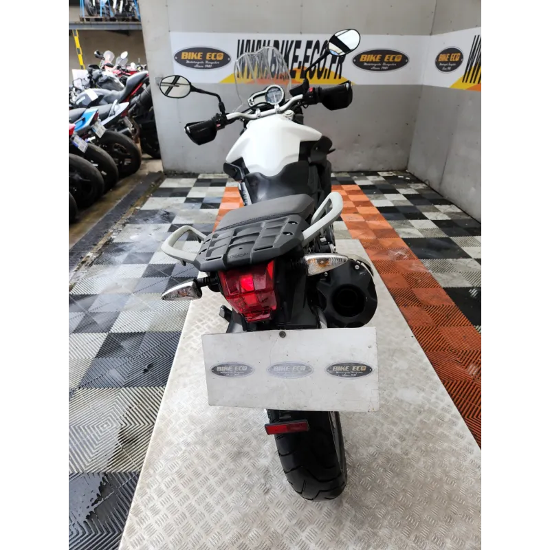 TRIUMPH TIGER 800