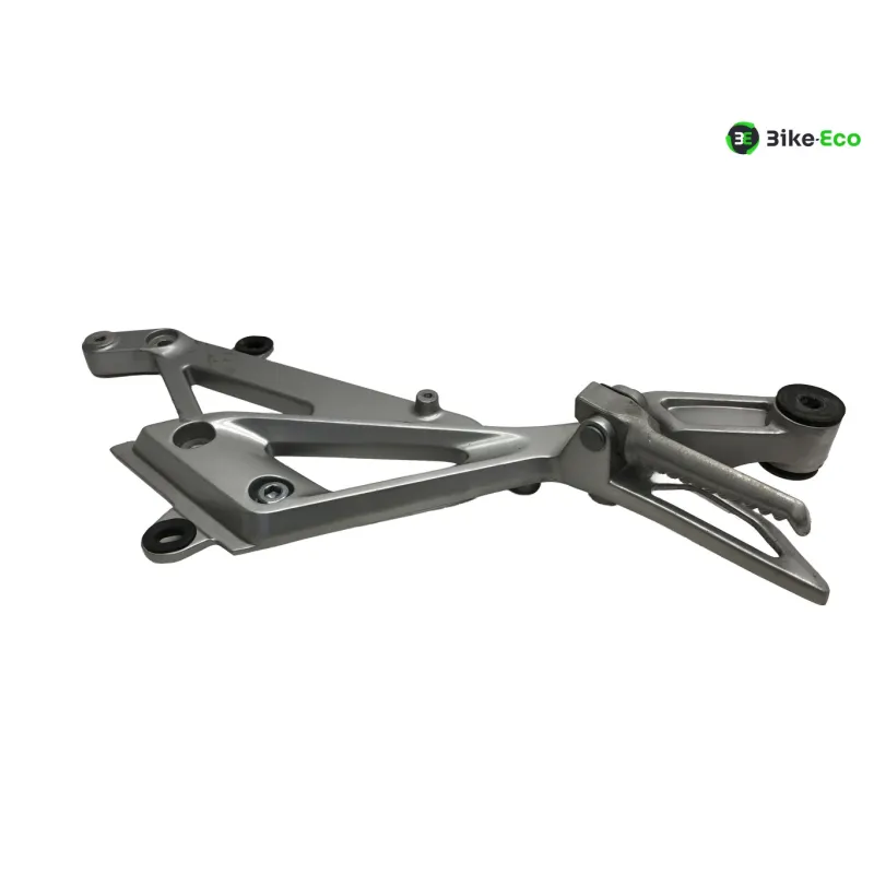Platine et repose pieds arriere droit HONDA NC 750 2016-2019 INTEGRA