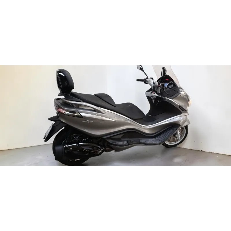 PIAGGIO X10 350