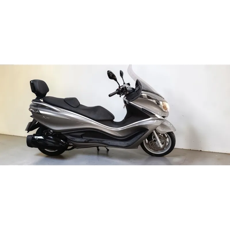 PIAGGIO X10 350
