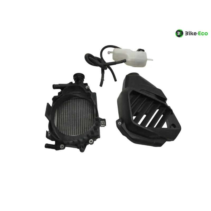 Radiateur eau HONDA NSS 125 2015-2016 FORZA