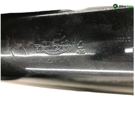 Cache carenage coque arriere gauche TRIUMPH STREET TRIPLE 675 2011-2012