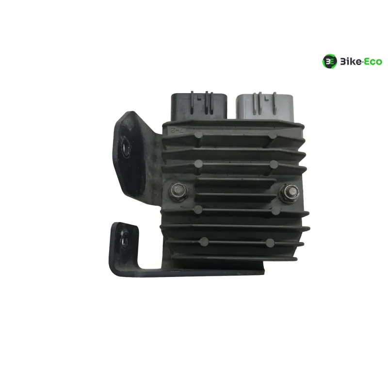 Regulateur charge batterie TRIUMPH STREET TRIPLE 675 2011-2012