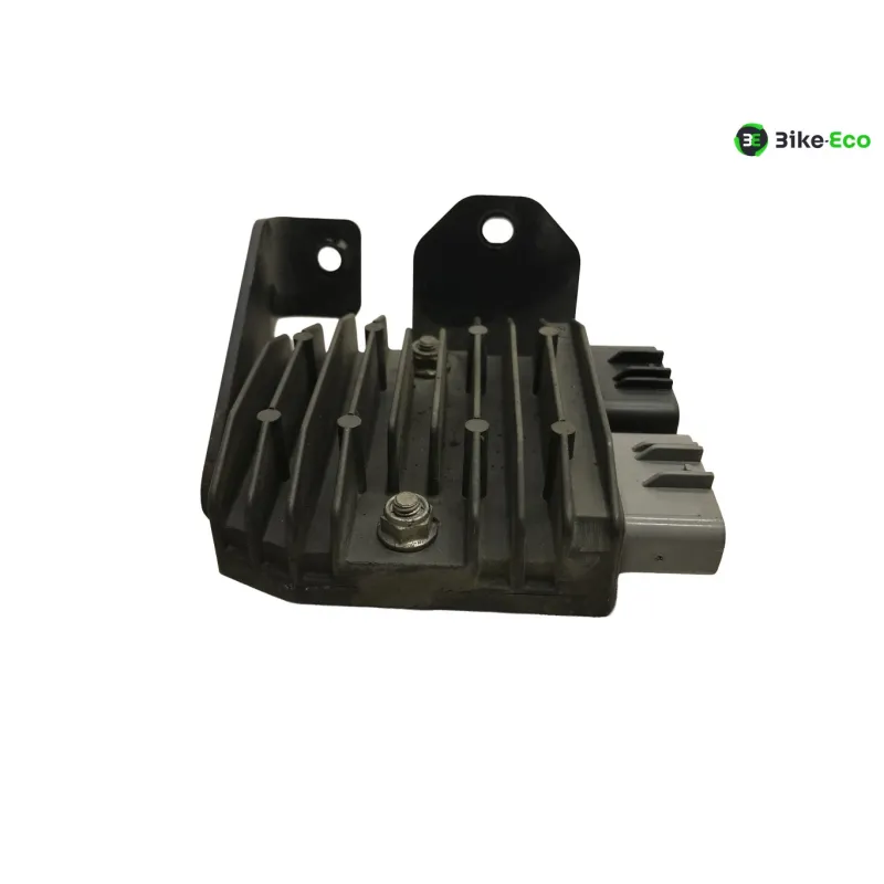 Regulateur charge batterie TRIUMPH STREET TRIPLE 675 2011-2012