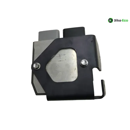 Regulateur charge batterie TRIUMPH STREET TRIPLE 675 2011-2012