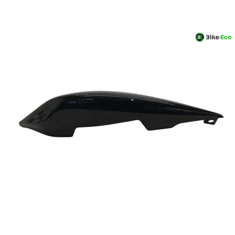 Cache carenage coque arriere gauche TRIUMPH STREET TRIPLE 675 2011-2012