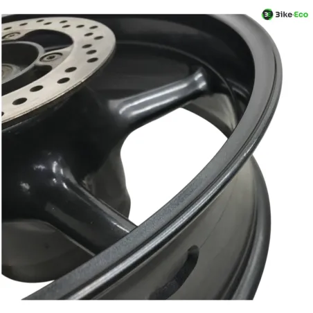 Jante arriere TRIUMPH STREET TRIPLE 675 2011-2012