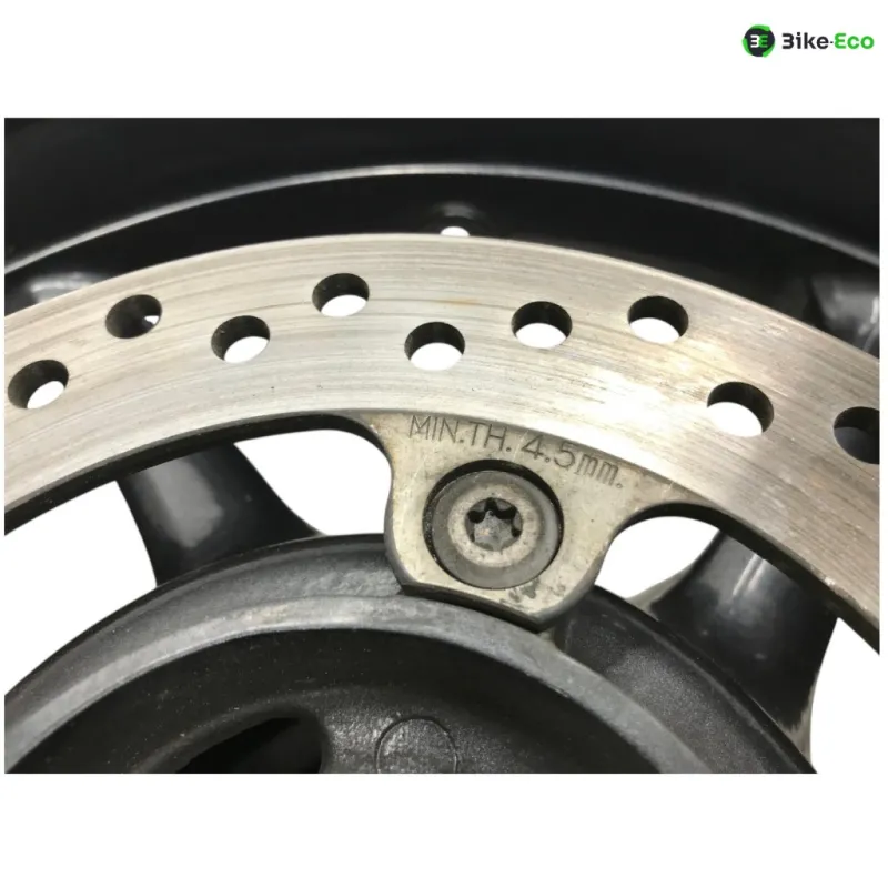 Jante arriere TRIUMPH STREET TRIPLE 675 2011-2012