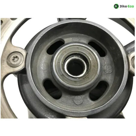 Jante arriere TRIUMPH STREET TRIPLE 675 2011-2012