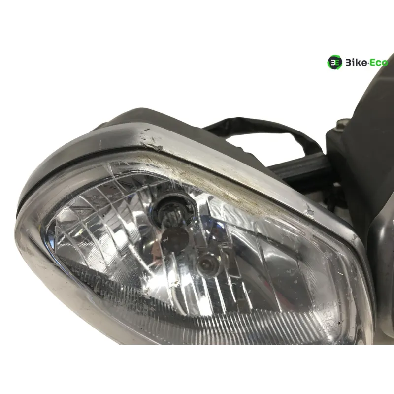 Optique (feux)(phare) TRIUMPH STREET TRIPLE 675 2011-2012