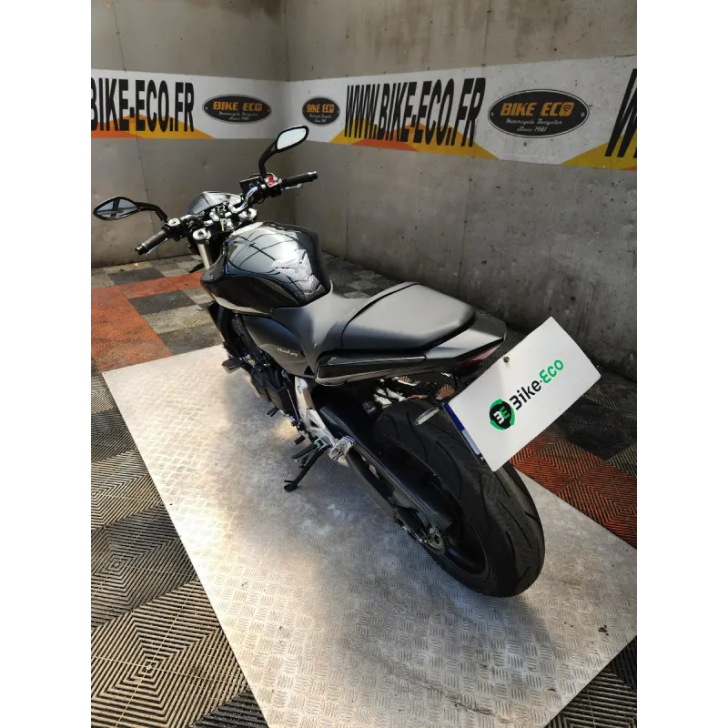 HONDA CB 600 HORNET