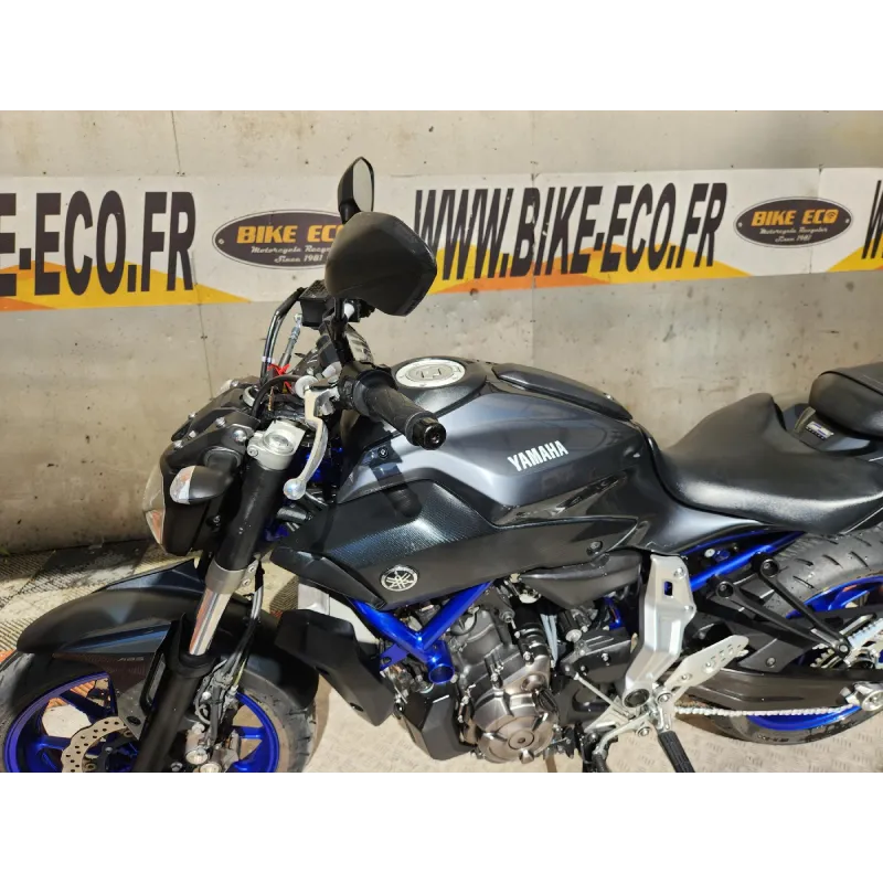 YAMAHA MT07 700