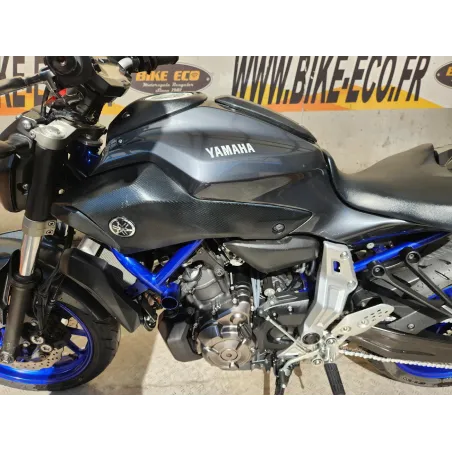 YAMAHA MT07 700
