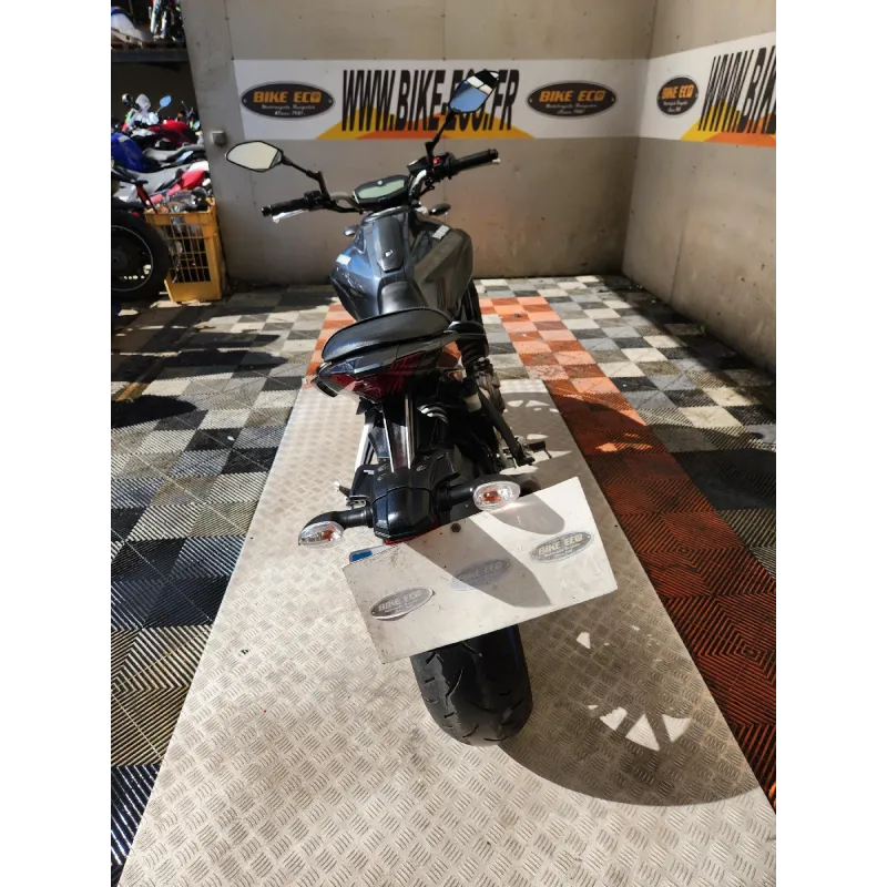 YAMAHA MT07 700