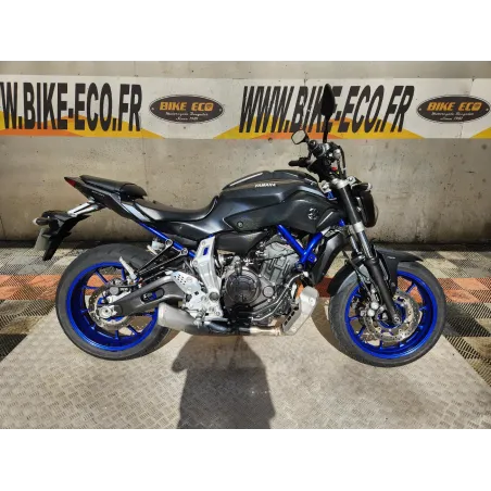 YAMAHA MT07 700