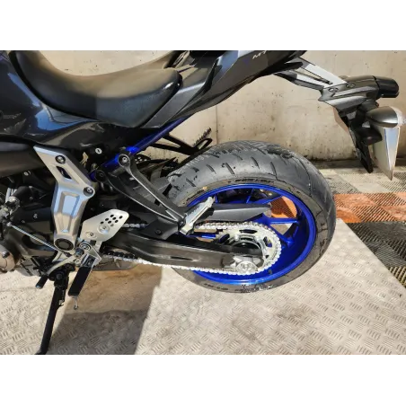 YAMAHA MT07 700
