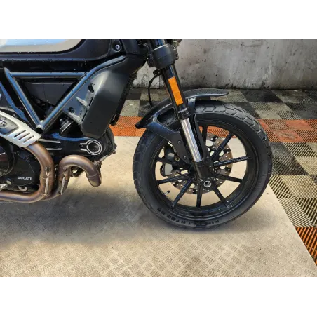 DUCATI SCRAMBLER 800