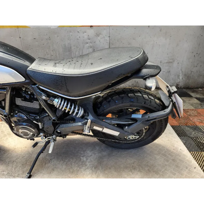 DUCATI SCRAMBLER 800