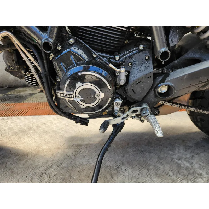 DUCATI SCRAMBLER 800