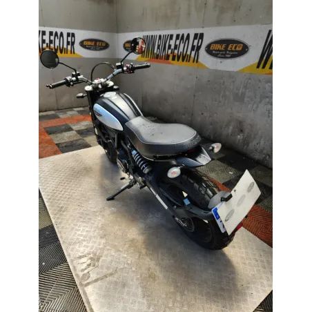 DUCATI SCRAMBLER 800