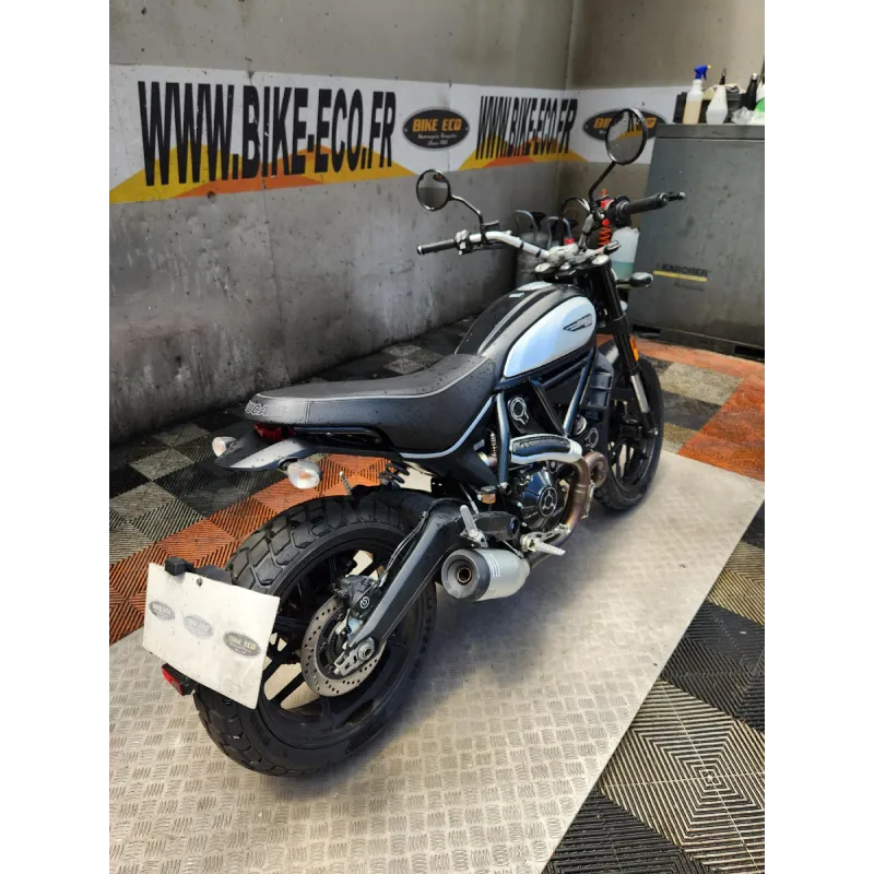 DUCATI SCRAMBLER 800