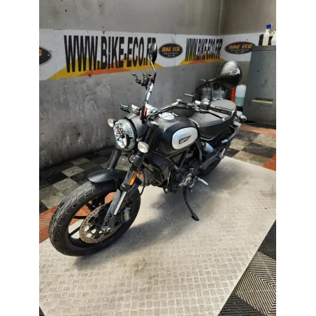 DUCATI SCRAMBLER 800