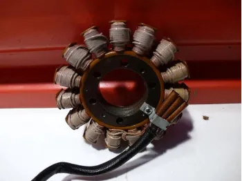 Stator alternateur KAWASAKI GTR 1400 2007 - 2009