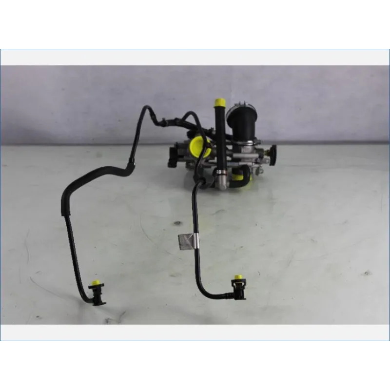 Rampe d'injection DUCATI HYPERMOTARD 796 2010 - 2012