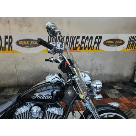 INDIAN MOTORCYCLE CHIEF 1811