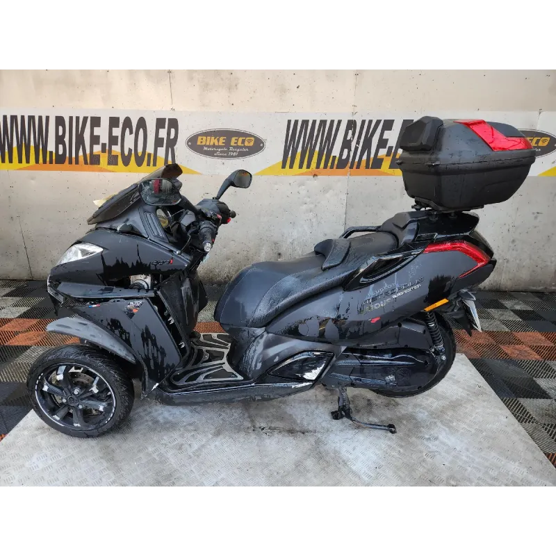 PEUGEOT METROPOLIS 400