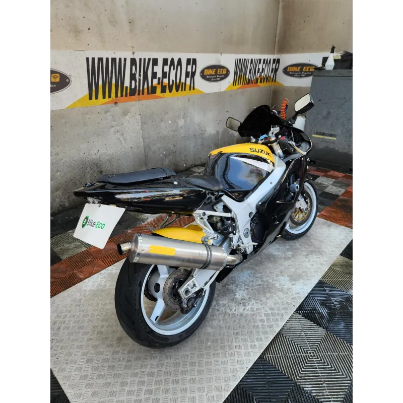 SUZUKI GSX-R 750