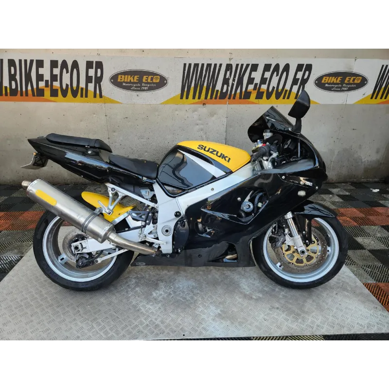 SUZUKI GSX-R 750