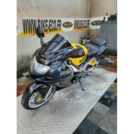 SUZUKI GSX-R 750