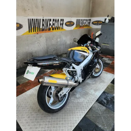 SUZUKI GSX-R 750